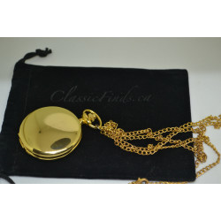 Gold Pocket watch with chain. 