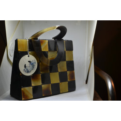 Woman Shell purse